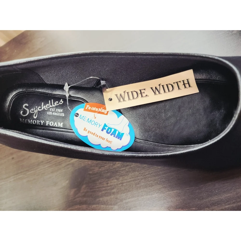 Seychelles Women Embellished Ballet Flats Moccasins - 7 WIDE - BLACK